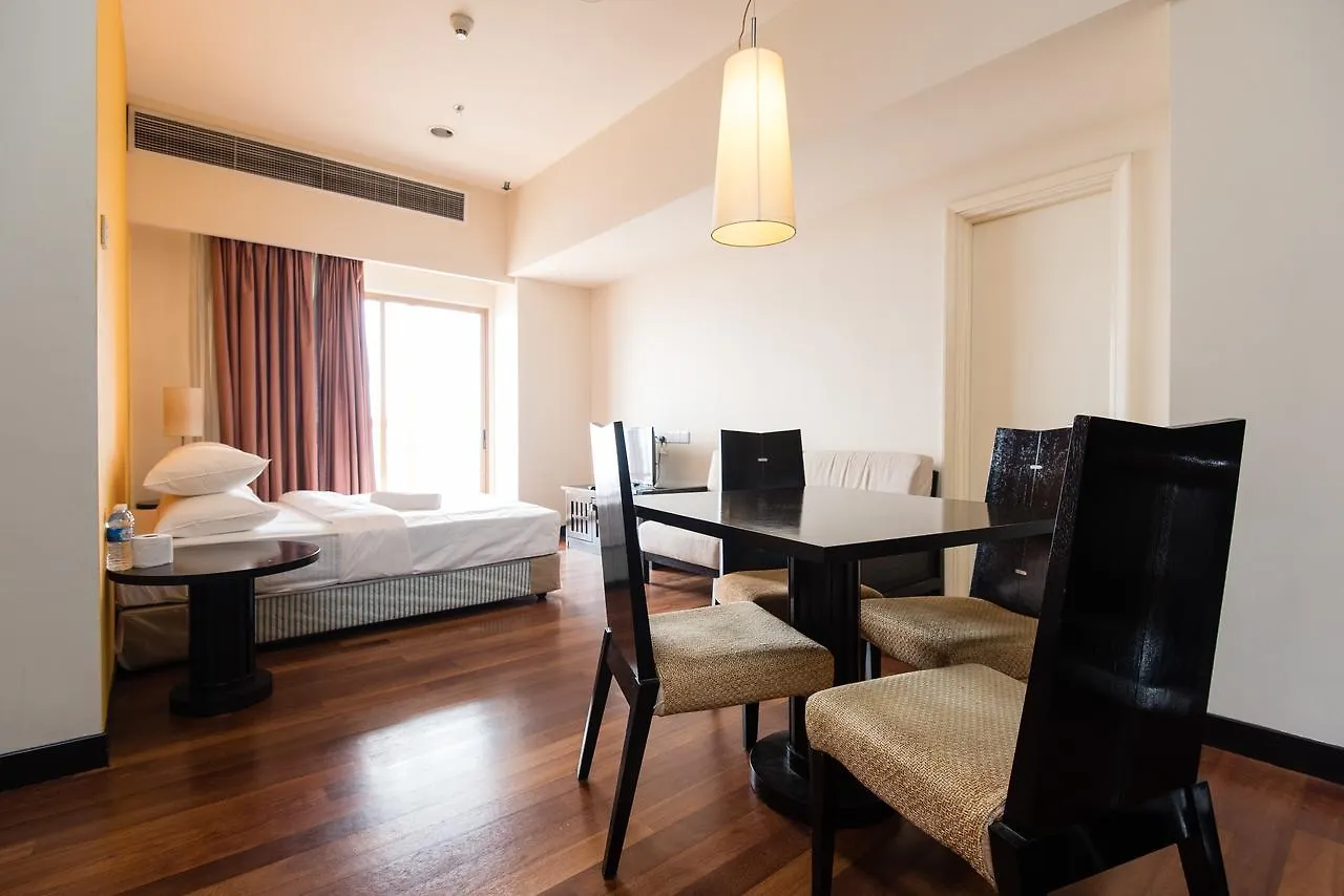 W Studio Resort Suites Petaling Jaya 0*,